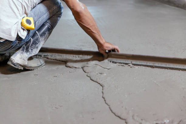 Best Concrete Walkway Installation  in La Feria, TX